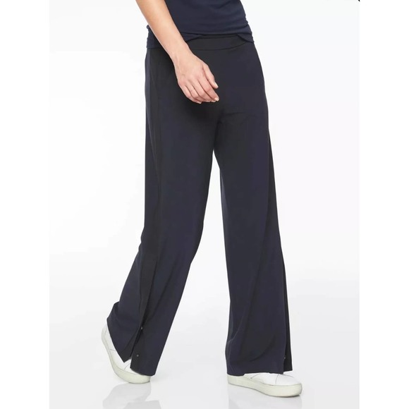 Athleta Pants - ATHLETA Gramercy Track Trouser Wide Leg Side Snaps Navy Black Size 10P